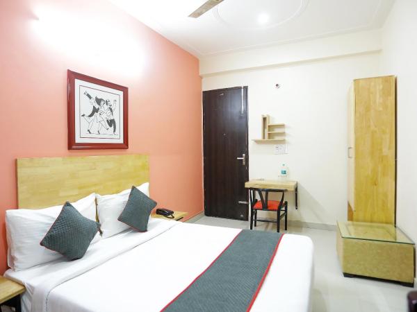 Townhouse Cloud Bay, Near Genpact, Sector-69, Gurgaon : photo 10 de la chambre chambre double standard