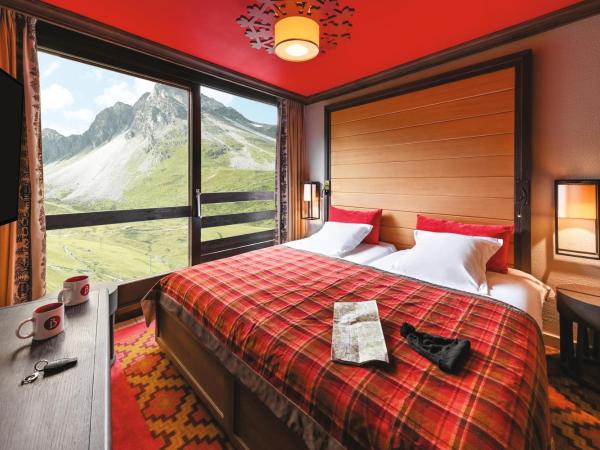 Belambra Clubs Tignes Val Claret : photo 1 de la chambre chambre quadruple - vue sur montagnes