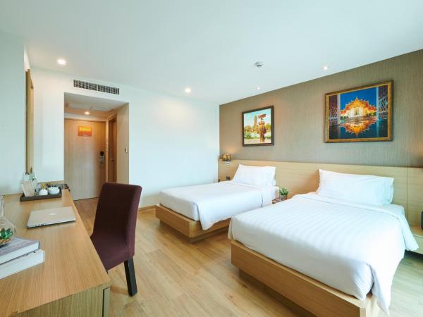 Adelphi Pattaya - SHA Extra Plus : photo 9 de la chambre chambre double ou lits jumeaux deluxe avec balcon