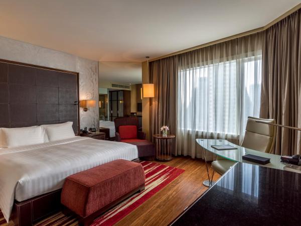 Hilton Bangkok Grande Asoke : photo 8 de la chambre chambre lit king-size deluxe