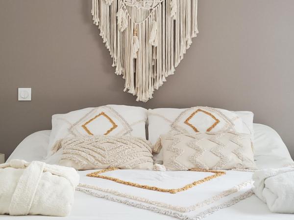 Cale 32 - Chambres d'hôtes : photo 2 de la chambre chambre double avec salle de bains privative