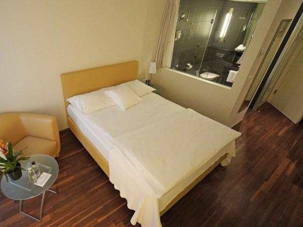 Hotel Glockenhof Zürich : photo 2 de la chambre chambre double Économique