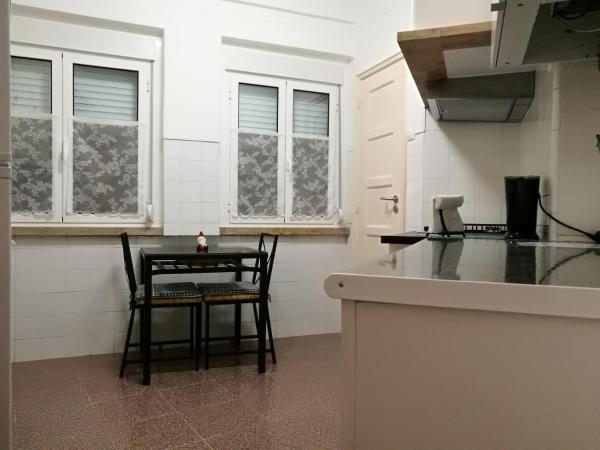 Discovery Apartment Expo : photo 3 de la chambre chambre lits jumeaux avec salle de bains privative