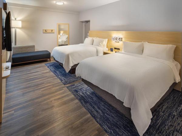 Holiday Inn Express & Suites - Atlanta Downtown, an IHG Hotel : photo 2 de la chambre chambre double avec 2 lits doubles - non-fumeurs