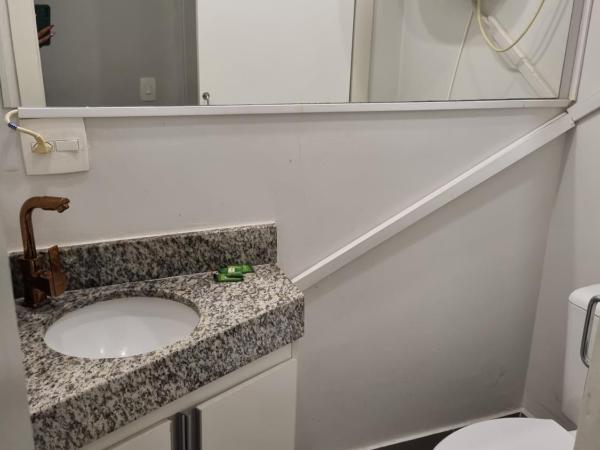 Condomínio Max Savassi Superior apto 1303 : photo 7 de la chambre appartement