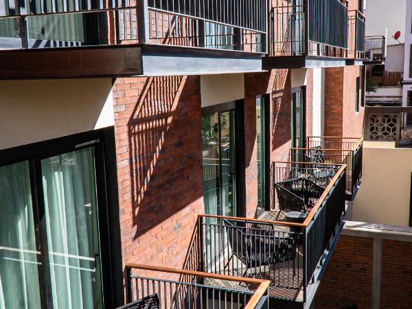 Flamboyan Hotel & Residences : photo 3 de la chambre chambre deluxe