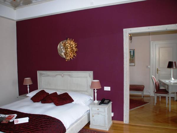 Hostellerie de Genève : photo 6 de la chambre suite