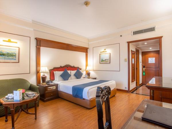The Everest Hotel : photo 2 de la chambre club king room - 20% discount on spa & laundry and one way airport pick up