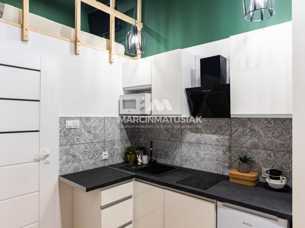 Boat City Aparts - Dworzec Łódź Fabryczna : photo 2 de la chambre chambre double supérieure