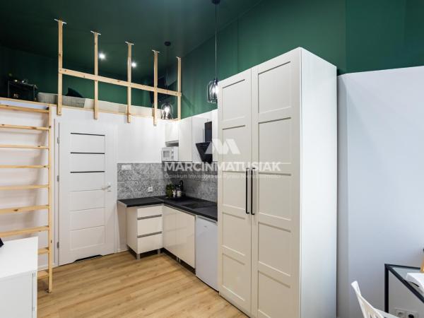 Boat City Aparts - Dworzec Łódź Fabryczna : photo 1 de la chambre chambre double supérieure