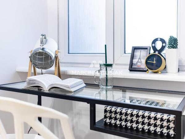 Boat City Aparts - Dworzec Łódź Fabryczna : photo 5 de la chambre chambre double supérieure