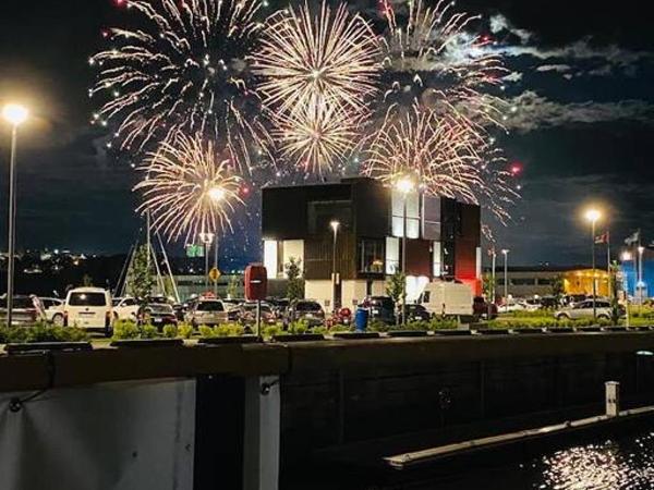 Marina Port de Québec 1 - Maison flottante : photo 7 de la chambre mobile home