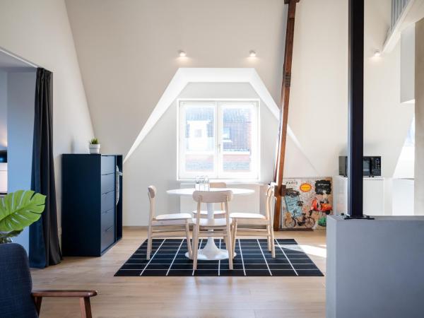 General Sixty-Seven by Romy&Travis : photo 7 de la chambre appartement en duplex