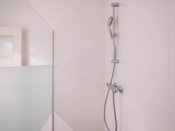 General Sixty-Seven by Romy&Travis : photo 8 de la chambre chambre quadruple avec salle de bains privative