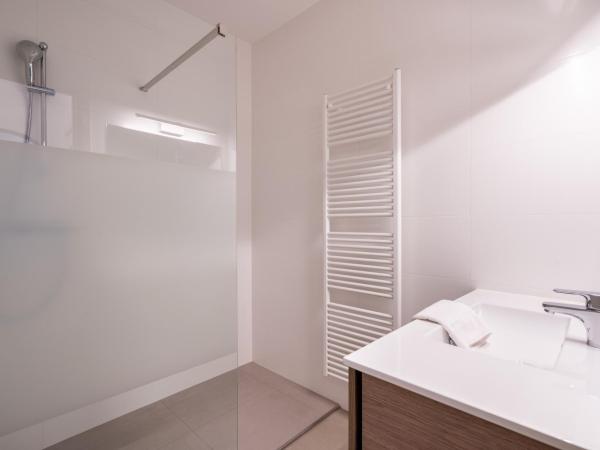 General Sixty-Seven by Romy&Travis : photo 6 de la chambre chambre quadruple avec salle de bains privative