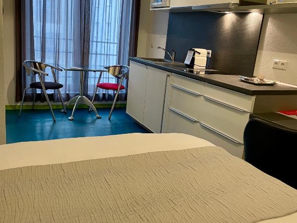 Domus Hotel : photo 1 de la chambre petit studio