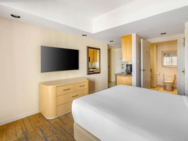 Hilton Vacation Club Polo Towers Las Vegas : photo 1 de la chambre studio 1 lit queen-size avec balcon