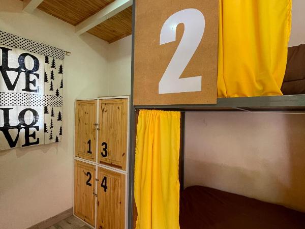 Mora Hostel : photo 2 de la chambre lit dans dortoir mixte de 4 lits