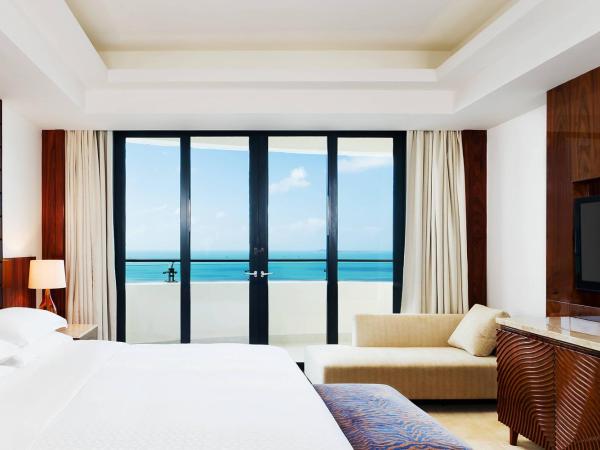 Four Points by Sheraton Hainan, Sanya : photo 5 de la chambre suite lit king-size présidentielle avec balcon - vue sur océan