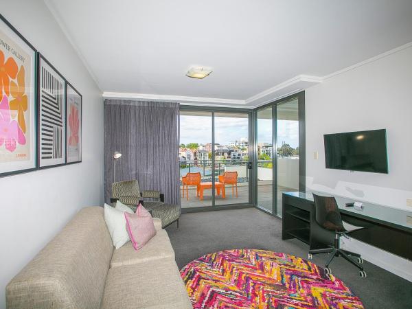 East Perth Suites Hotel : photo 3 de la chambre appartement supérieur