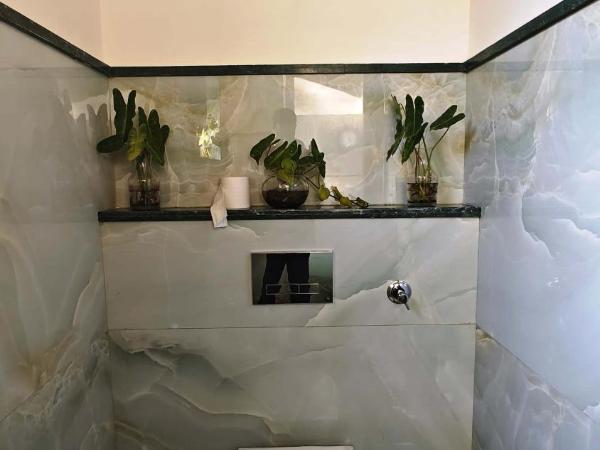 GiriSadan Organic Farm Retreat & Botanical Forest : photo 10 de la chambre chambre double - vue sur jardin