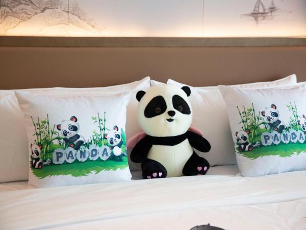 Crowne Plaza Chengdu Wuhou, an IHG Hotel : photo 3 de la chambre 1 king junior suite kids theme