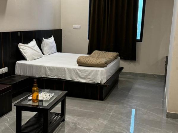 Hotel karma : photo 7 de la chambre chambre lit king-size supérieure