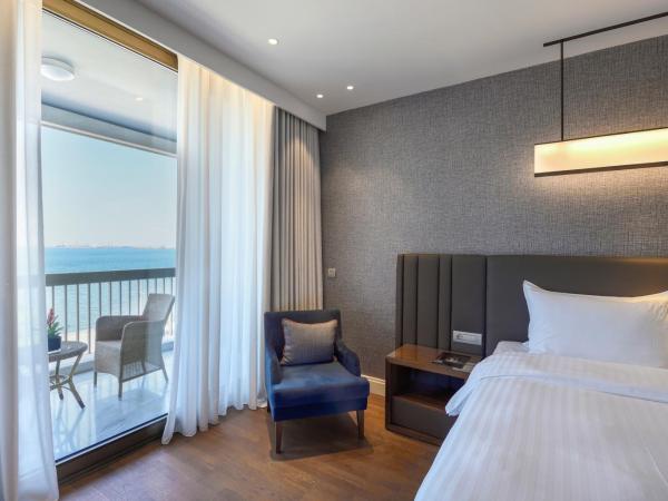 Makedonia Palace : photo 6 de la chambre suite deluxe - vue sur mer