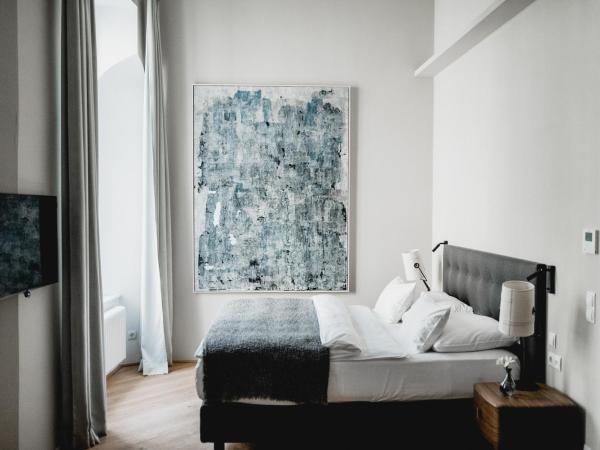 Small Luxury Hotel Altstadt Vienna : photo 2 de la chambre suite médium