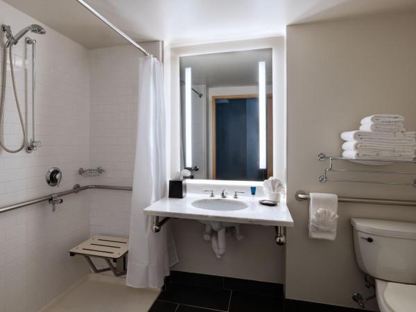 Four Points by Sheraton Houston West : photo 9 de la chambre chambre lit king-size