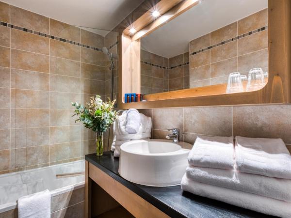 Mamie Megève : photo 7 de la chambre chambre double deluxe supérieure - vue sur ville