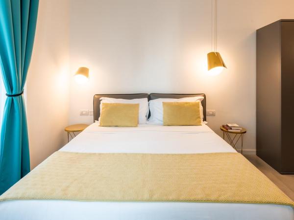 Cortese : photo 9 de la chambre suite lit king-size - vue sur mer