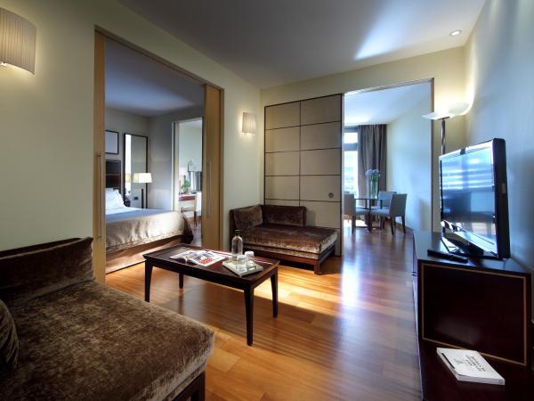 Eurostars Grand Marina Hotel GL : photo 4 de la chambre suite junior familiale