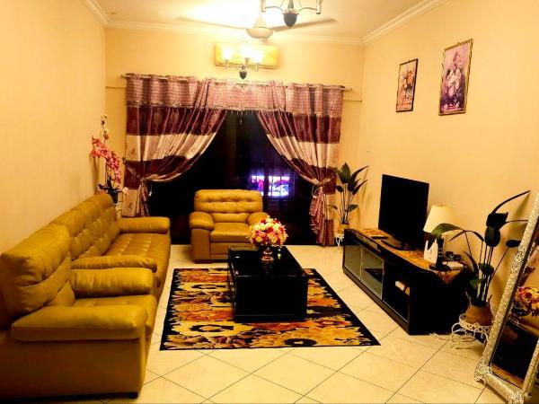 Ber-Santai at Marina Court : photo 5 de la chambre appartement 3 chambres