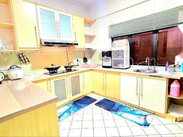 Ber-Santai at Marina Court : photo 7 de la chambre appartement 3 chambres