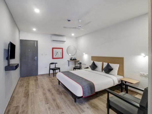 Townhouse RCC Majestic LB Nagar : photo 1 de la chambre chambre triple classique