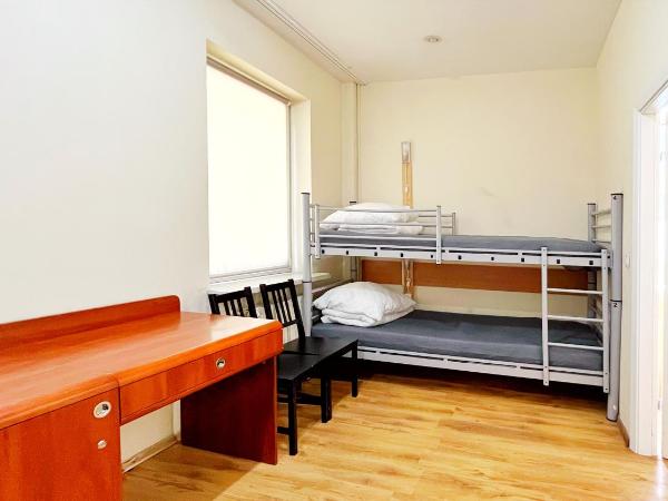 Fry House : photo 3 de la chambre lit dans dortoir 4 lits (réservé aux hommes)