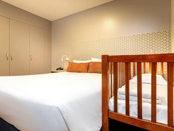 Mercure Curitiba 7 de Setembro : photo 1 de la chambre appartement standard avec 1 lit queen-size 