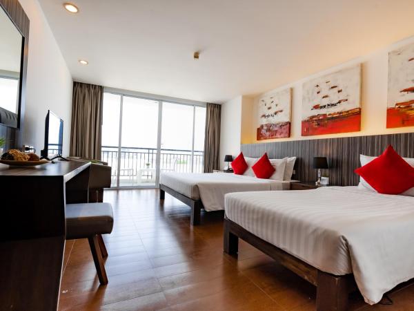 Hotel J Pattaya - SHA Extra Plus : photo 2 de la chambre chambre triple deluxe