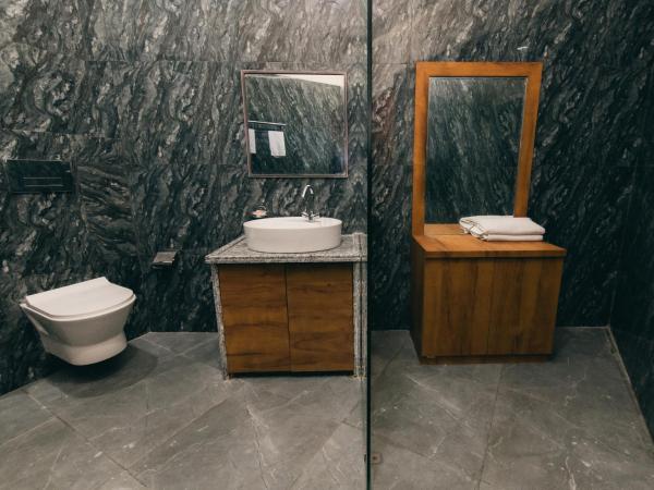 Serenity Hill Resort & Spa - Best resort in Udaipur : photo 9 de la chambre chambre deluxe