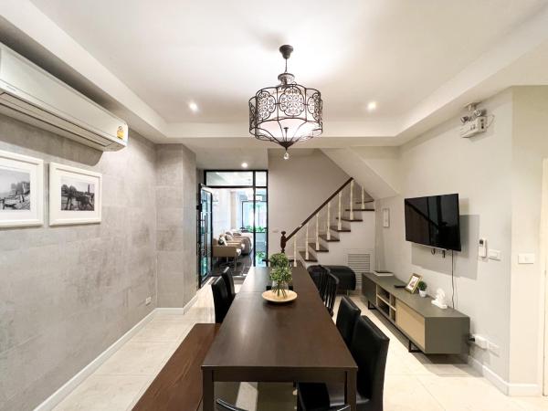 Neveu Premier Residence : Ratchada : photo 4 de la chambre penthouse