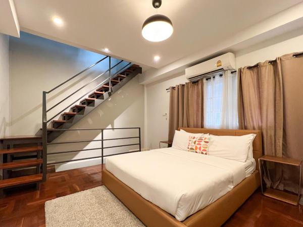 Neveu Premier Residence : Ratchada : photo 1 de la chambre penthouse