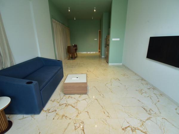 Oxford Golf Resort : photo 8 de la chambre 1 bedroom, and living room with golf view 713 sqft, 1 x ensuite at iconic