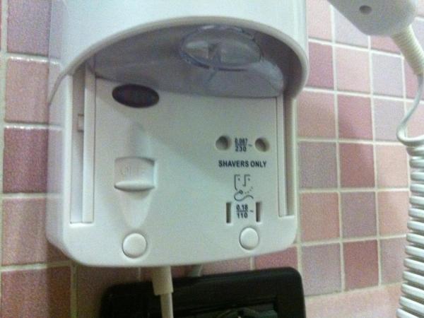 Eco Art Hotel Statuto : photo 4 de la chambre chambre triple