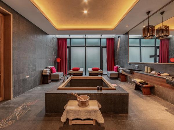 Shenzhen OCT Gankeng Ancient Town Phoenix Hakka Hotel : photo 3 de la chambre suite deluxe