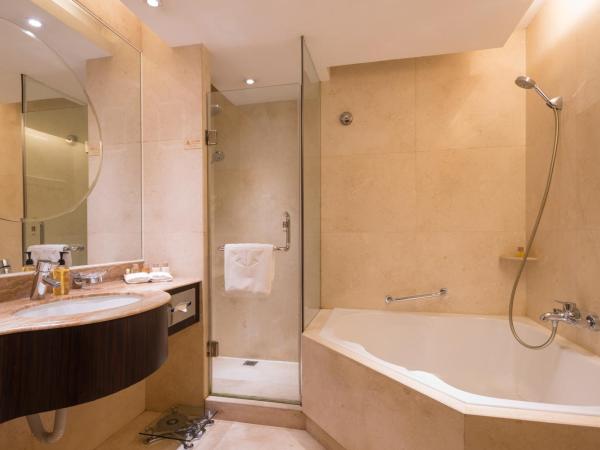 Shenzhen Sunshine Hotel, Luohu : photo 5 de la chambre chambre exécutive de luxe lit queen-size - prestation Étage club