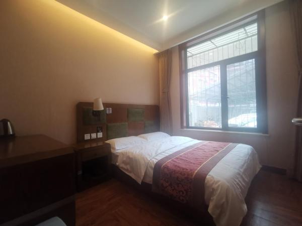 Beijing Huiqing Garden Bussiness Hotel : photo 4 de la chambre chambre standard lit queen-size