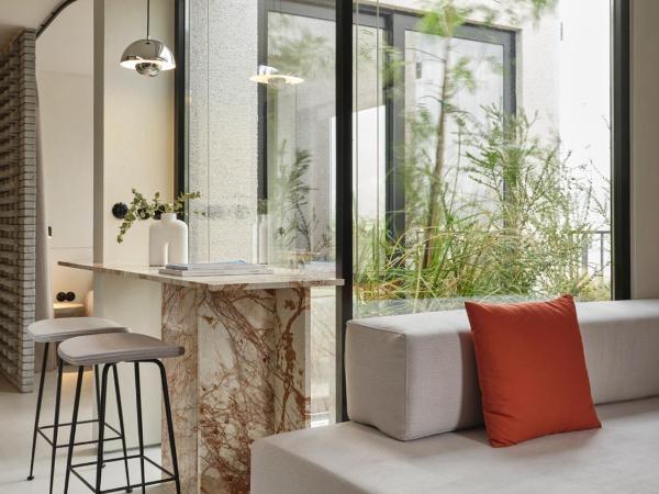 The Newel Psychiko : photo 5 de la chambre suite affaires