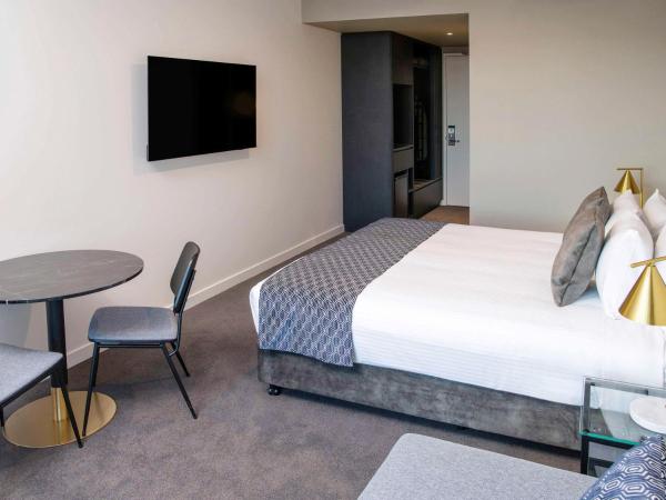 Mantra Tonsley Adelaide : photo 2 de la chambre chambre lit king-size standard
