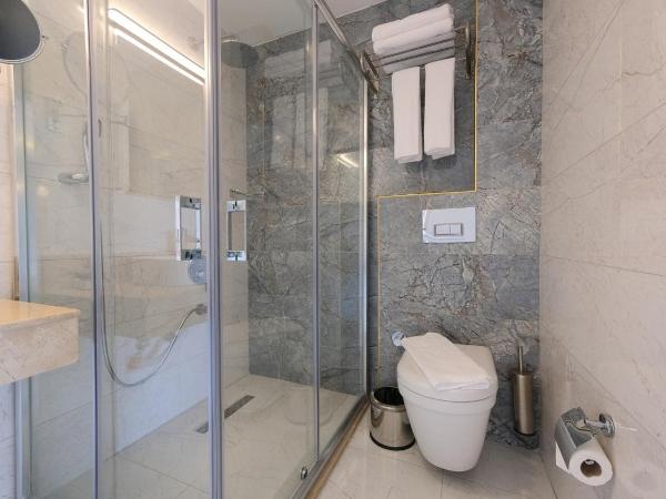 Mai İnci Otel : photo 6 de la chambre chambre double ou lits jumeaux standard